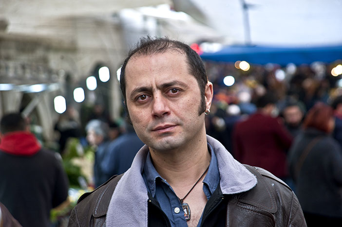 Bu tiyatroda kimse başrol değil